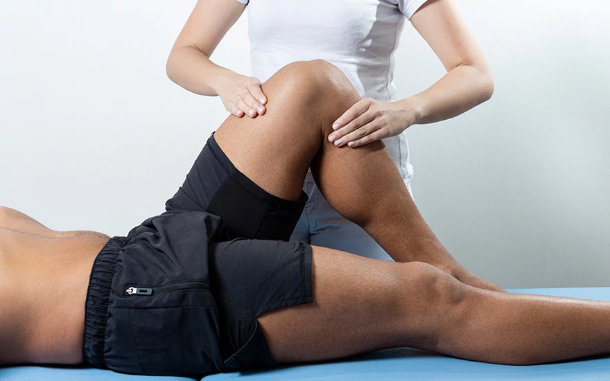masaż rehabilitacyjny kolana